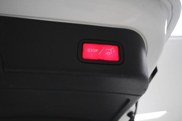 Used Mercedes-benz Ml 350 4MATIC w/ Navi & rearCam 2014 | Car Revolution. Maple Shade, New Jersey Used Mercedes-benz Ml 350 4MATIC w/ Navi & rearCam 2014 | Car Revolution. Maple Shade, New Jersey