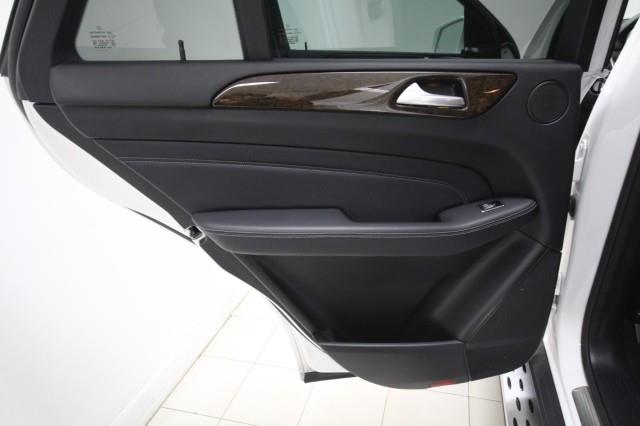 Used Mercedes-benz Ml 350 4MATIC w/ Navi & rearCam 2014 | Car Revolution. Maple Shade, New Jersey Used Mercedes-benz Ml 350 4MATIC w/ Navi & rearCam 2014 | Car Revolution. Maple Shade, New Jersey