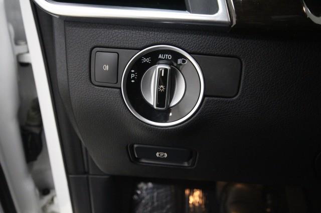 Used Mercedes-benz Ml 350 4MATIC w/ Navi & rearCam 2014 | Car Revolution. Maple Shade, New Jersey Used Mercedes-benz Ml 350 4MATIC w/ Navi & rearCam 2014 | Car Revolution. Maple Shade, New Jersey