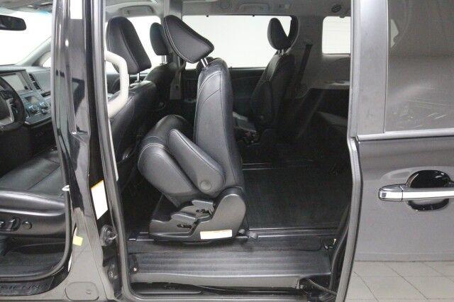 Used Toyota Sienna SE w/ Navi & rearCam 2017 | Car Revolution. Maple Shade, New Jersey Used Toyota Sienna SE w/ Navi & rearCam 2017 | Car Revolution. Maple Shade, New Jersey