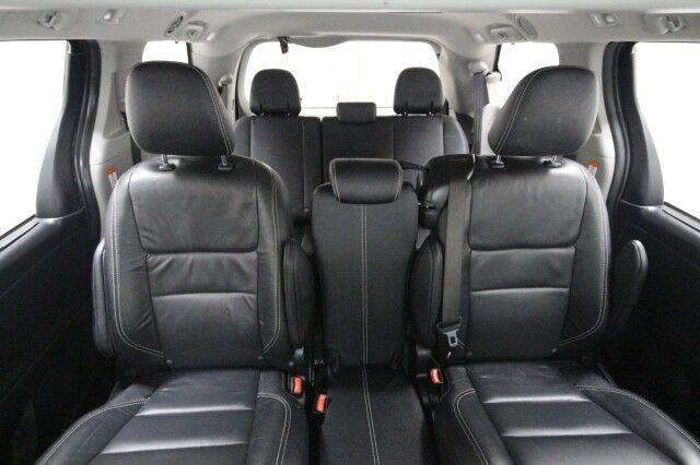 Used Toyota Sienna SE w/ Navi & rearCam 2017 | Car Revolution. Maple Shade, New Jersey Used Toyota Sienna SE w/ Navi & rearCam 2017 | Car Revolution. Maple Shade, New Jersey