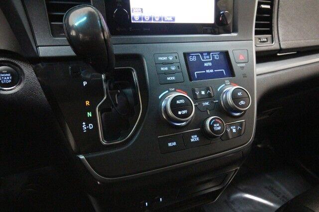 Used Toyota Sienna SE w/ Navi & rearCam 2017 | Car Revolution. Maple Shade, New Jersey Used Toyota Sienna SE w/ Navi & rearCam 2017 | Car Revolution. Maple Shade, New Jersey