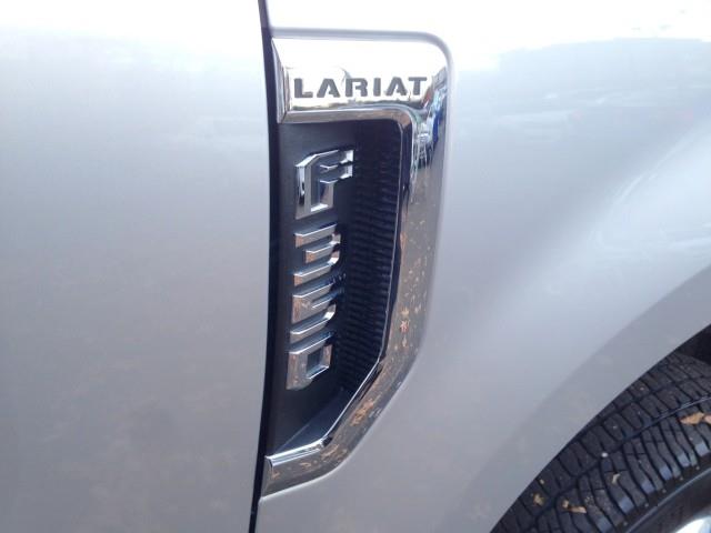 Used Ford F-350 Drw Super Duty LARIAT 4WD w/ Navi & rearCam 2019 | Car Revolution. Maple Shade, New Jersey Used Ford F-350 Drw Super Duty LARIAT 4WD w/ Navi & rearCam 2019 | Car Revolution. Maple Shade, New Jersey