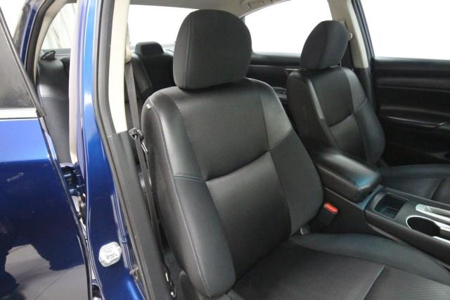 Used Nissan Altima 2.5 SR w/ rearCam 2016 | Car Revolution. Maple Shade, New Jersey Used Nissan Altima 2.5 SR w/ rearCam 2016 | Car Revolution. Maple Shade, New Jersey