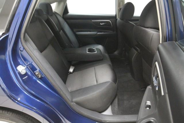 Used Nissan Altima 2.5 SR w/ rearCam 2016 | Car Revolution. Maple Shade, New Jersey Used Nissan Altima 2.5 SR w/ rearCam 2016 | Car Revolution. Maple Shade, New Jersey