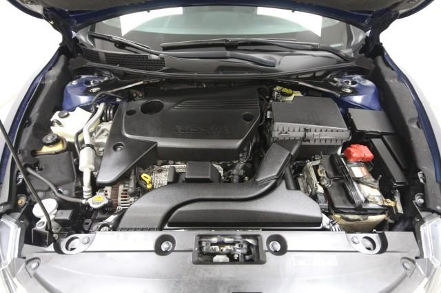 Used Nissan Altima 2.5 SR w/ rearCam 2016 | Car Revolution. Maple Shade, New Jersey Used Nissan Altima 2.5 SR w/ rearCam 2016 | Car Revolution. Maple Shade, New Jersey