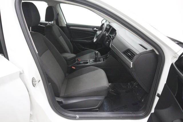 Used Volkswagen Jetta S w/ rearCam 2019 | Car Revolution. Maple Shade, New Jersey Used Volkswagen Jetta S w/ rearCam 2019 | Car Revolution. Maple Shade, New Jersey