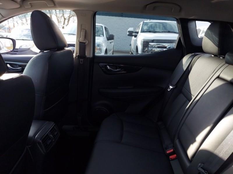 Used Nissan Rogue Sport SL 2017 | Car Revolution. Maple Shade, New Jersey Used Nissan Rogue Sport SL 2017 | Car Revolution. Maple Shade, New Jersey