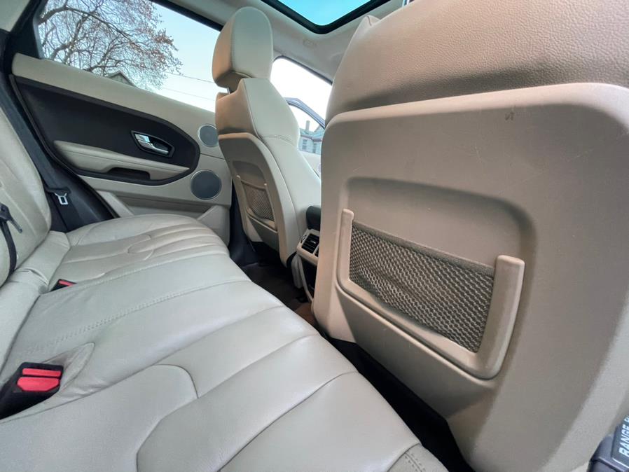 Used Land Rover Range Rover Evoque 5dr HB Pure Premium 2013 | Auto Match LLC. Waterbury, Connecticut Used Land Rover Range Rover Evoque 5dr HB Pure Premium 2013 | Auto Match LLC. Waterbury, Connecticut