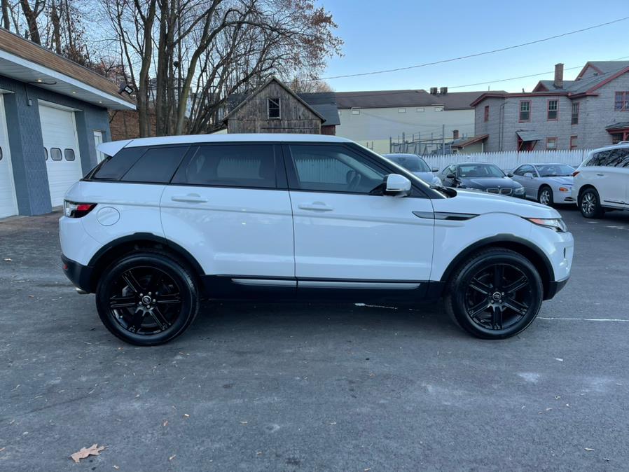 Used Land Rover Range Rover Evoque 5dr HB Pure Premium 2013 | Auto Match LLC. Waterbury, Connecticut Used Land Rover Range Rover Evoque 5dr HB Pure Premium 2013 | Auto Match LLC. Waterbury, Connecticut