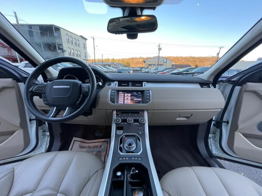 Used Land Rover Range Rover Evoque 5dr HB Pure Premium 2013 | Auto Match LLC. Waterbury, Connecticut Used Land Rover Range Rover Evoque 5dr HB Pure Premium 2013 | Auto Match LLC. Waterbury, Connecticut