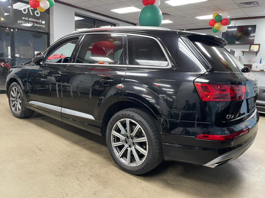 2018 Audi Q7 2.0 TFSI Premium Plus, available for sale in Inwood, New York | 5 Towns Drive. Inwood, New York 2018 Audi Q7 2.0 TFSI Premium Plus, available for sale in Inwood, New York | 5 Towns Drive. Inwood, New York