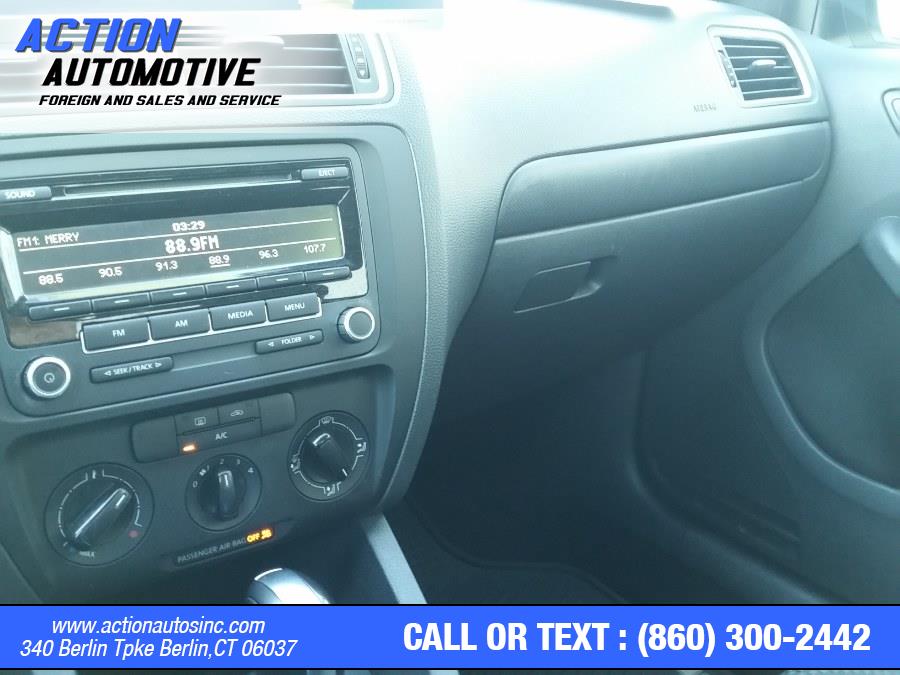 Used Volkswagen Jetta Sedan 4dr Auto S 2014 | Action Automotive. Berlin, Connecticut Used Volkswagen Jetta Sedan 4dr Auto S 2014 | Action Automotive. Berlin, Connecticut