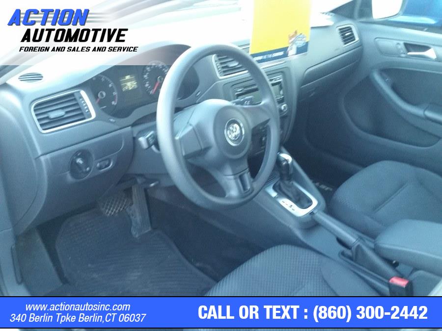 Used Volkswagen Jetta Sedan 4dr Auto S 2014 | Action Automotive. Berlin, Connecticut Used Volkswagen Jetta Sedan 4dr Auto S 2014 | Action Automotive. Berlin, Connecticut