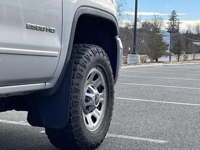 Used GMC Sierra 2500hd SLE 2018 | Blasius Federal Road. Brookfield, Connecticut Used GMC Sierra 2500hd SLE 2018 | Blasius Federal Road. Brookfield, Connecticut