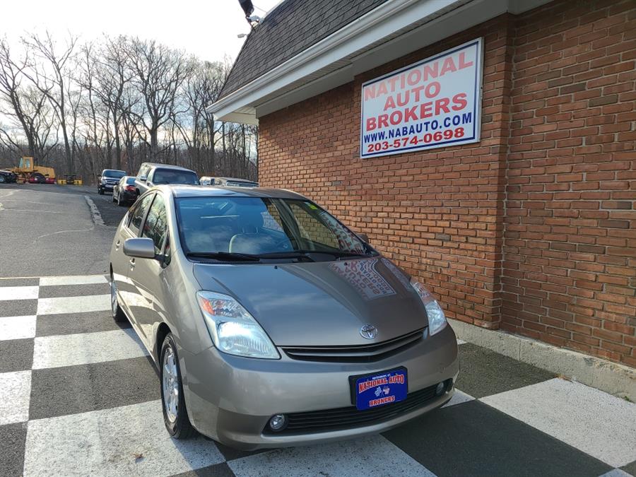 Used Toyota Prius 5dr HB 2005 | National Auto Brokers, Inc.. Waterbury, Connecticut
