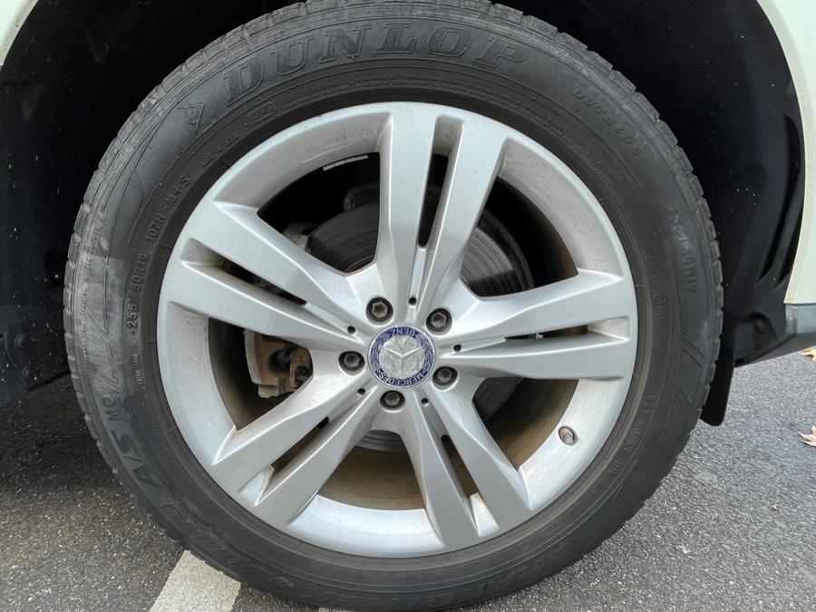2013 Mercedes-Benz M-Class 4MATIC 4dr ML350, available for sale in Rosedale, New York | Sunrise Auto Sales. Rosedale, New York 2013 Mercedes-Benz M-Class 4MATIC 4dr ML350, available for sale in Rosedale, New York | Sunrise Auto Sales. Rosedale, New York