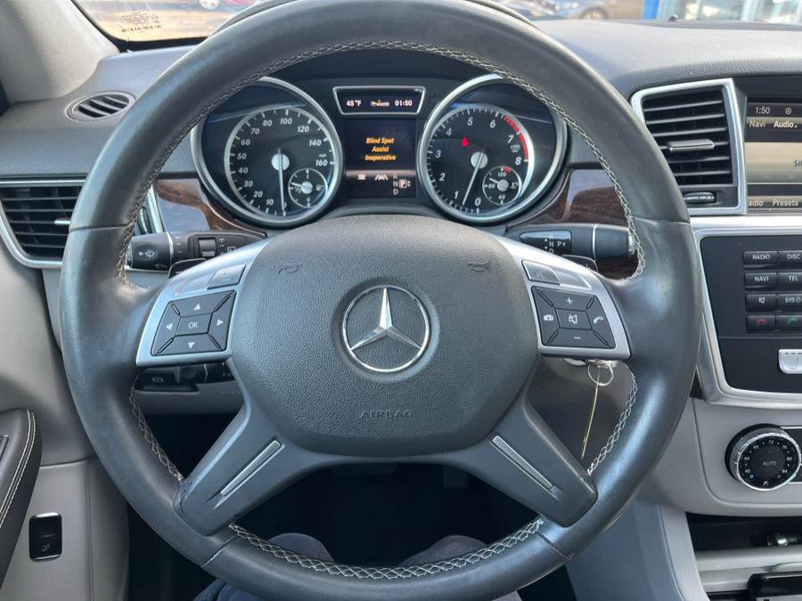 2013 Mercedes-Benz M-Class 4MATIC 4dr ML350, available for sale in Rosedale, New York | Sunrise Auto Sales. Rosedale, New York 2013 Mercedes-Benz M-Class 4MATIC 4dr ML350, available for sale in Rosedale, New York | Sunrise Auto Sales. Rosedale, New York