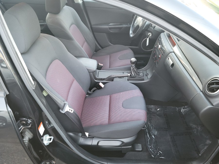 2005 Mazda Mazda3 2.3 4dr Sedan 5 Speed Manual, available for sale in East Windsor, Connecticut | Toro Auto. East Windsor, Connecticut 2005 Mazda Mazda3 2.3 4dr Sedan 5 Speed Manual, available for sale in East Windsor, Connecticut | Toro Auto. East Windsor, Connecticut