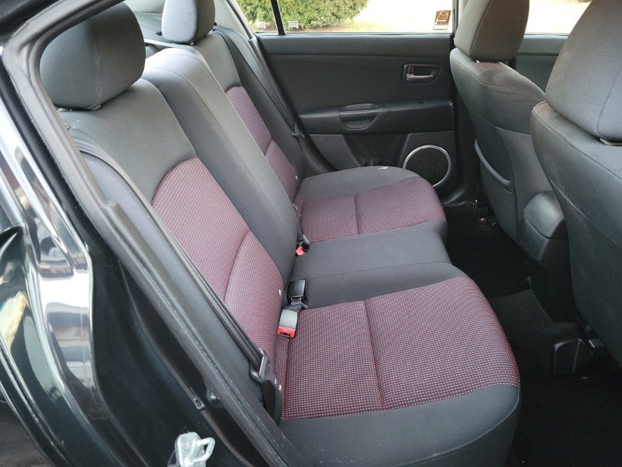 2005 Mazda Mazda3 2.3 4dr Sedan 5 Speed Manual, available for sale in East Windsor, Connecticut | Toro Auto. East Windsor, Connecticut 2005 Mazda Mazda3 2.3 4dr Sedan 5 Speed Manual, available for sale in East Windsor, Connecticut | Toro Auto. East Windsor, Connecticut