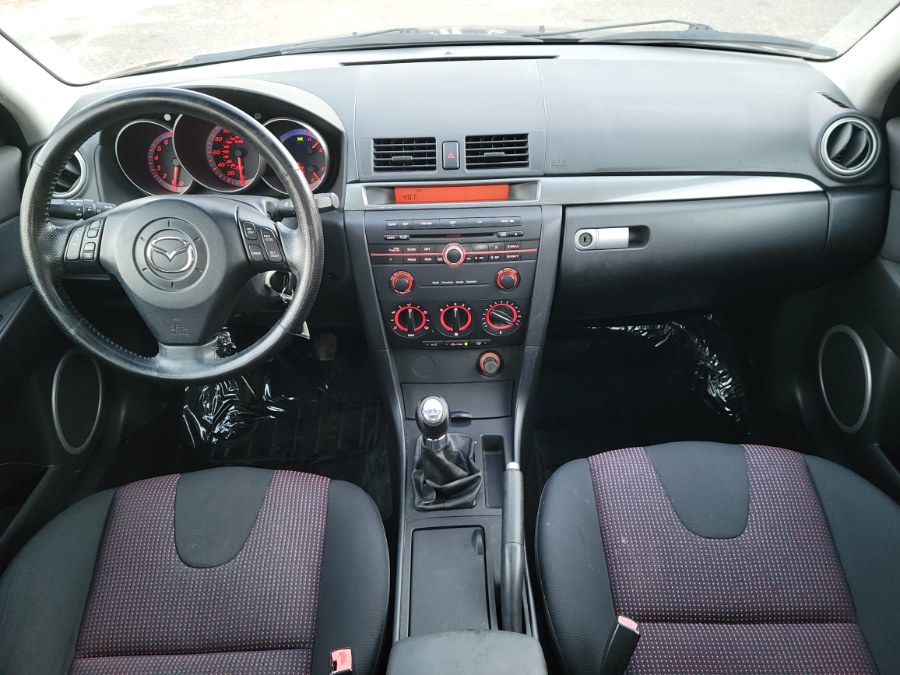 2005 Mazda Mazda3 2.3 4dr Sedan 5 Speed Manual, available for sale in East Windsor, Connecticut | Toro Auto. East Windsor, Connecticut 2005 Mazda Mazda3 2.3 4dr Sedan 5 Speed Manual, available for sale in East Windsor, Connecticut | Toro Auto. East Windsor, Connecticut