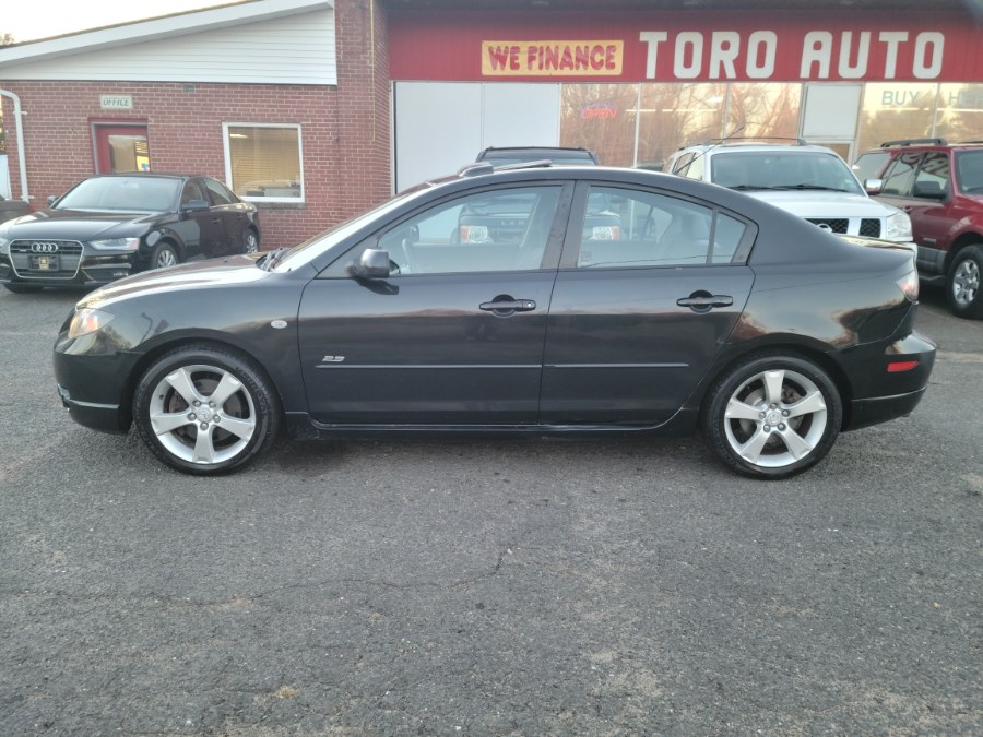 2005 Mazda Mazda3 2.3 4dr Sedan 5 Speed Manual, available for sale in East Windsor, Connecticut | Toro Auto. East Windsor, Connecticut 2005 Mazda Mazda3 2.3 4dr Sedan 5 Speed Manual, available for sale in East Windsor, Connecticut | Toro Auto. East Windsor, Connecticut