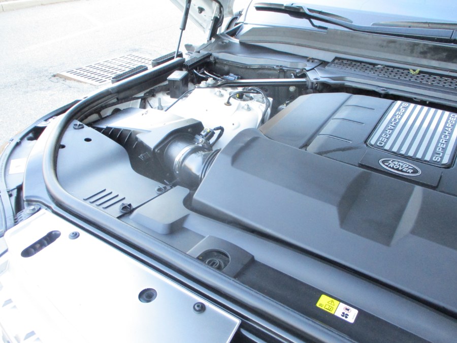 2015 Land Rover Range Rover 4WD 4dr Supercharged, available for sale in Massapequa, New York | South Shore Auto Brokers & Sales. Massapequa, New York 2015 Land Rover Range Rover 4WD 4dr Supercharged, available for sale in Massapequa, New York | South Shore Auto Brokers & Sales. Massapequa, New York