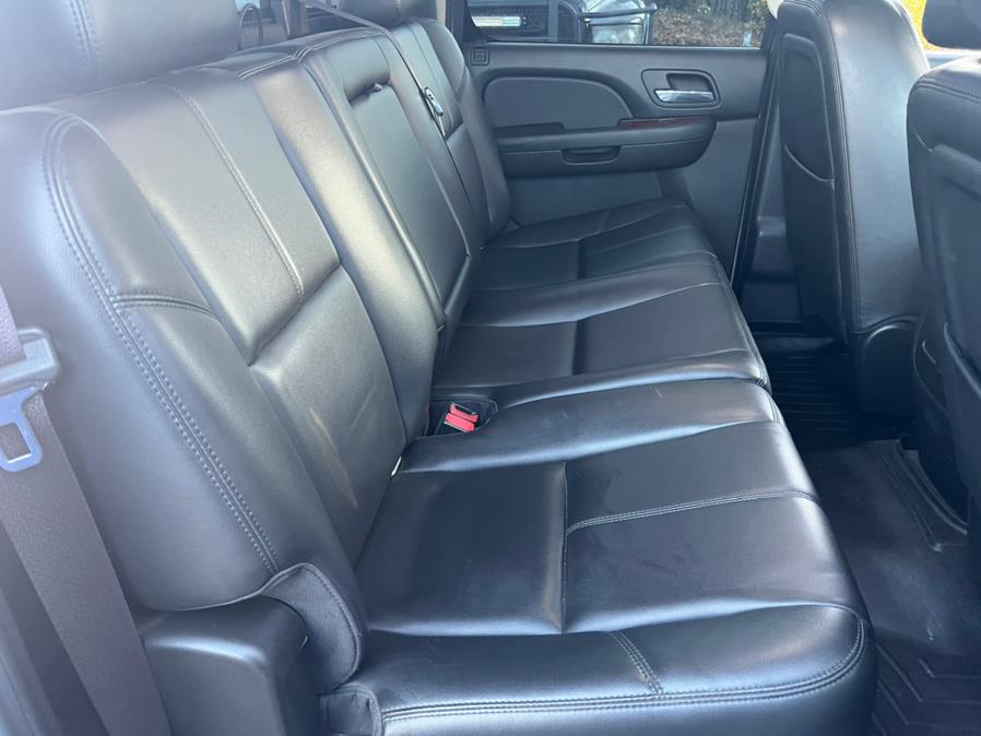 Used GMC Sierra 1500 4WD Crew Cab 143.5" SLT 2010 | Mint Auto Sales. Islip, New York Used GMC Sierra 1500 4WD Crew Cab 143.5" SLT 2010 | Mint Auto Sales. Islip, New York