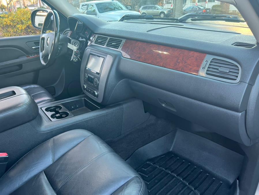 Used GMC Sierra 1500 4WD Crew Cab 143.5" SLT 2010 | Mint Auto Sales. Islip, New York Used GMC Sierra 1500 4WD Crew Cab 143.5" SLT 2010 | Mint Auto Sales. Islip, New York
