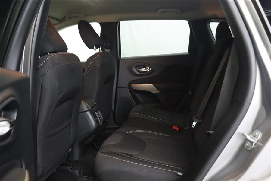 2017 Jeep Cherokee LATITUDE, available for sale in Paterson, New Jersey | Fast Track Motors. Paterson, New Jersey 2017 Jeep Cherokee LATITUDE, available for sale in Paterson, New Jersey | Fast Track Motors. Paterson, New Jersey