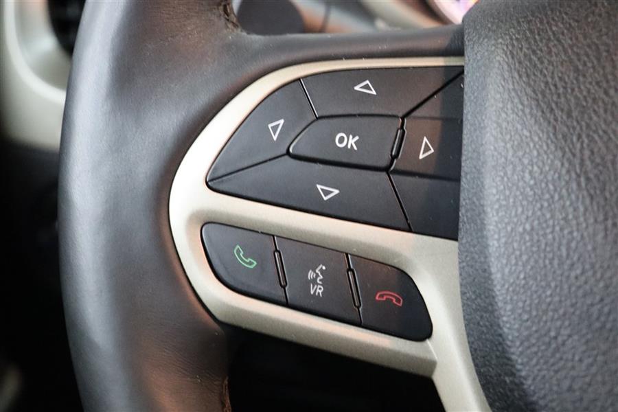 2017 Jeep Cherokee LATITUDE, available for sale in Paterson, New Jersey | Fast Track Motors. Paterson, New Jersey 2017 Jeep Cherokee LATITUDE, available for sale in Paterson, New Jersey | Fast Track Motors. Paterson, New Jersey