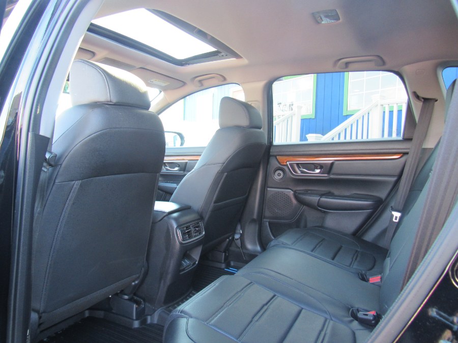 Used Honda CR-V Touring AWD 2018 | NJ Used Cars Center. Irvington, New Jersey Used Honda CR-V Touring AWD 2018 | NJ Used Cars Center. Irvington, New Jersey