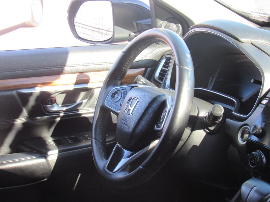 Used Honda CR-V Touring AWD 2018 | NJ Used Cars Center. Irvington, New Jersey Used Honda CR-V Touring AWD 2018 | NJ Used Cars Center. Irvington, New Jersey