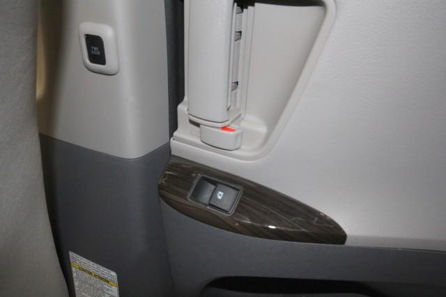 Used Toyota Sienna XLE Premium w/ rearCam 2020 | Car Revolution. Maple Shade, New Jersey Used Toyota Sienna XLE Premium w/ rearCam 2020 | Car Revolution. Maple Shade, New Jersey