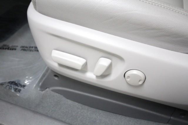 Used Toyota Sienna XLE Premium w/ rearCam 2020 | Car Revolution. Maple Shade, New Jersey Used Toyota Sienna XLE Premium w/ rearCam 2020 | Car Revolution. Maple Shade, New Jersey
