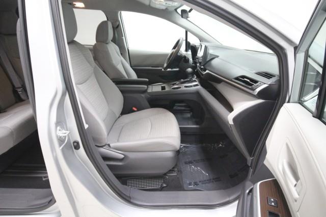 Used Toyota Sienna Hybrid LE w/ rearCam 2021 | Car Revolution. Maple Shade, New Jersey Used Toyota Sienna Hybrid LE w/ rearCam 2021 | Car Revolution. Maple Shade, New Jersey