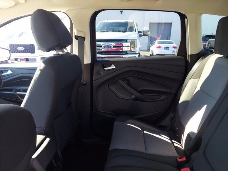 Used Ford Escape SE 4WD 2017 | Car Revolution. Maple Shade, New Jersey Used Ford Escape SE 4WD 2017 | Car Revolution. Maple Shade, New Jersey