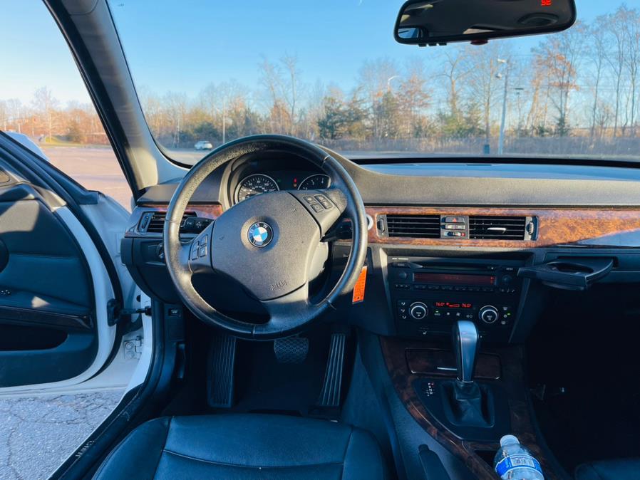 2007 BMW 3 Series 4dr Sdn 328xi AWD SULEV, available for sale in New Britain, Connecticut | Supreme Automotive. New Britain, Connecticut 2007 BMW 3 Series 4dr Sdn 328xi AWD SULEV, available for sale in New Britain, Connecticut | Supreme Automotive. New Britain, Connecticut