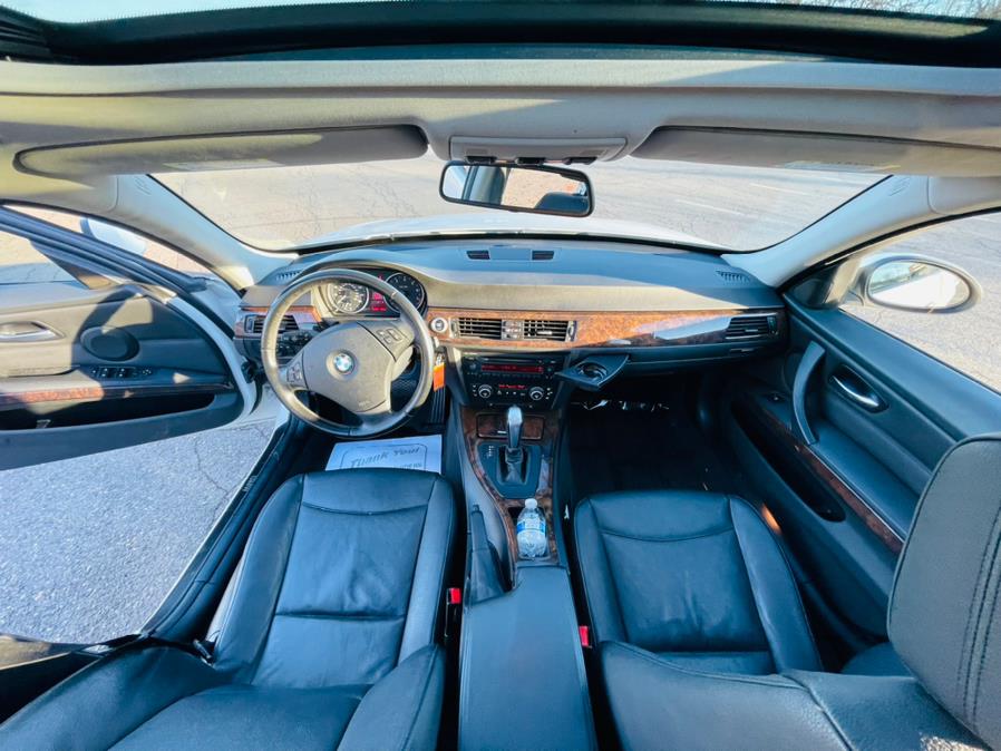 2007 BMW 3 Series 4dr Sdn 328xi AWD SULEV, available for sale in New Britain, Connecticut | Supreme Automotive. New Britain, Connecticut 2007 BMW 3 Series 4dr Sdn 328xi AWD SULEV, available for sale in New Britain, Connecticut | Supreme Automotive. New Britain, Connecticut