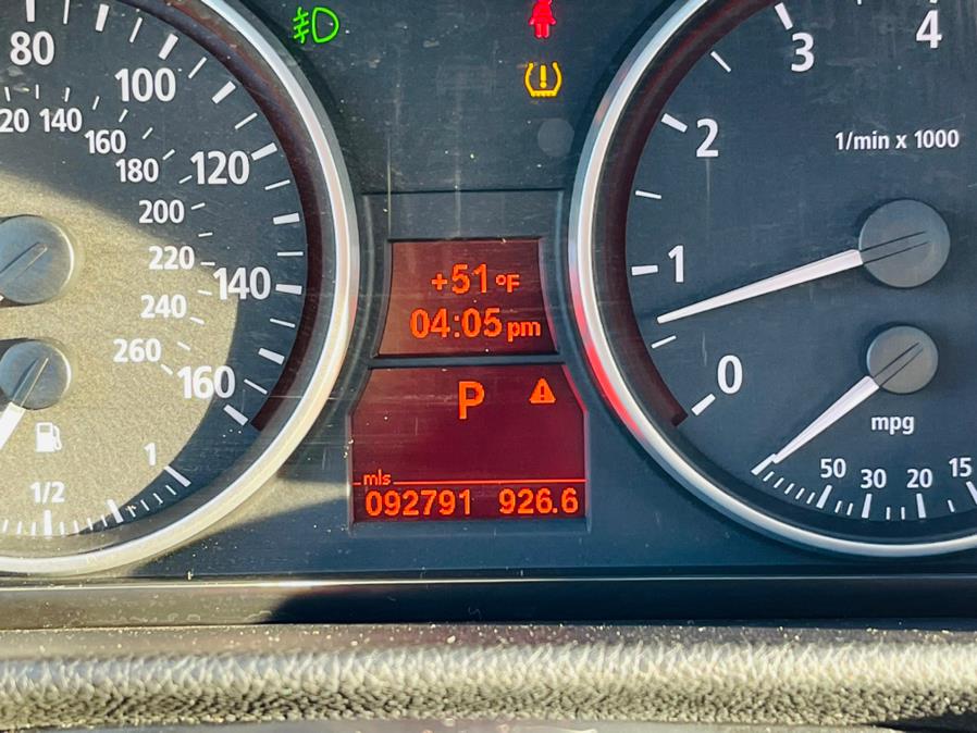2007 BMW 3 Series 4dr Sdn 328xi AWD SULEV, available for sale in New Britain, Connecticut | Supreme Automotive. New Britain, Connecticut 2007 BMW 3 Series 4dr Sdn 328xi AWD SULEV, available for sale in New Britain, Connecticut | Supreme Automotive. New Britain, Connecticut