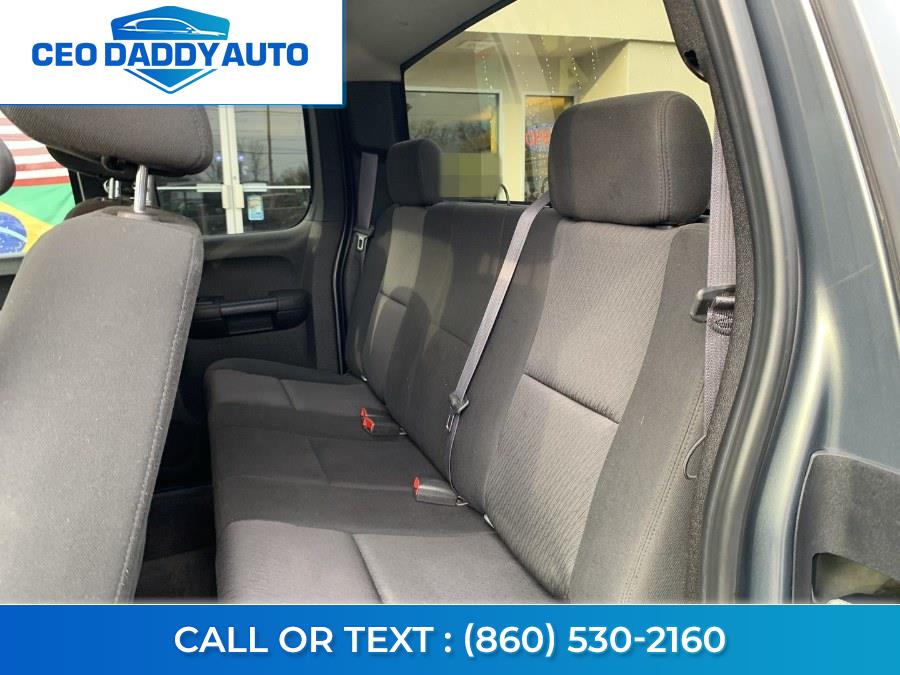 Used GMC Sierra 1500 4WD Ext Cab 143.5" SL 2011 | CEO DADDY AUTO. Online only, Connecticut Used GMC Sierra 1500 4WD Ext Cab 143.5" SL 2011 | CEO DADDY AUTO. Online only, Connecticut