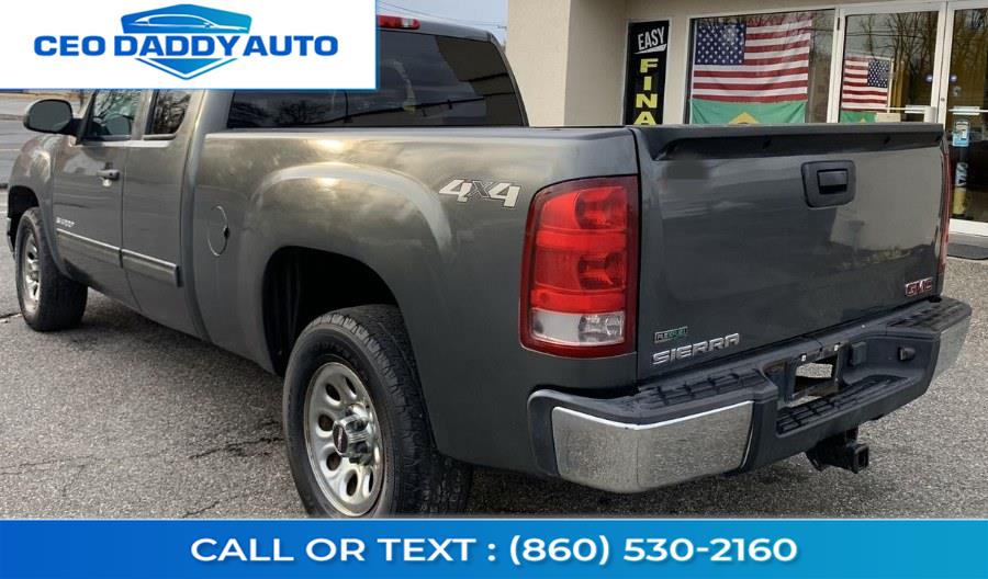 Used GMC Sierra 1500 4WD Ext Cab 143.5" SL 2011 | CEO DADDY AUTO. Online only, Connecticut Used GMC Sierra 1500 4WD Ext Cab 143.5" SL 2011 | CEO DADDY AUTO. Online only, Connecticut