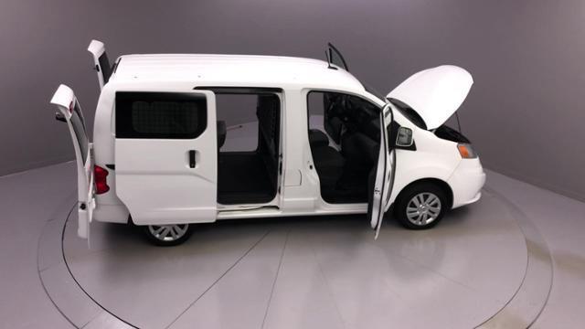Used Nissan Nv200 Compact I4 SV 2017 | J&M Automotive Sls&Svc LLC. Naugatuck, Connecticut Used Nissan Nv200 Compact I4 SV 2017 | J&M Automotive Sls&Svc LLC. Naugatuck, Connecticut