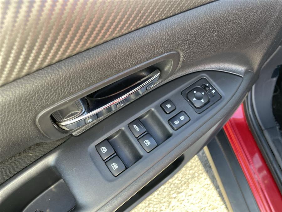 2016 Mitsubishi Outlander AWC 4dr SE, available for sale in Stratford, Connecticut | Wiz Leasing Inc. Stratford, Connecticut 2016 Mitsubishi Outlander AWC 4dr SE, available for sale in Stratford, Connecticut | Wiz Leasing Inc. Stratford, Connecticut