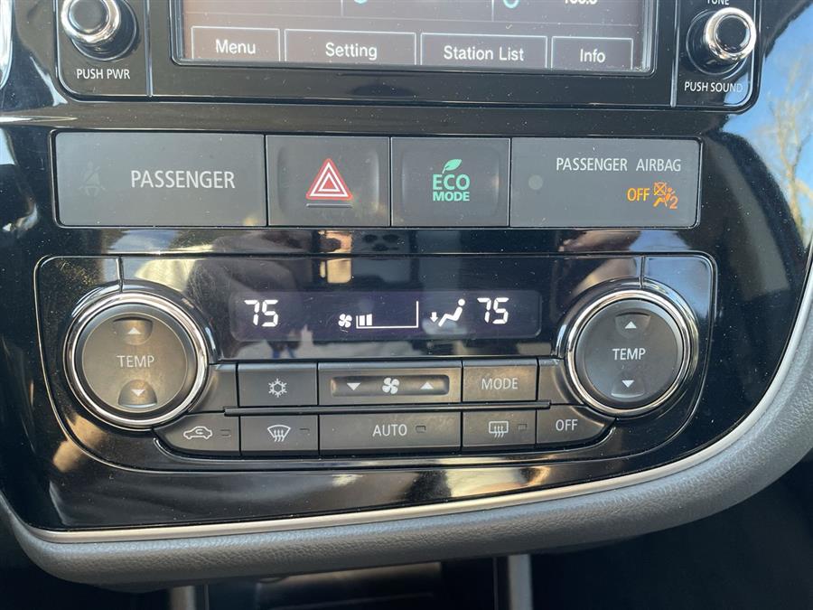 2016 Mitsubishi Outlander AWC 4dr SE, available for sale in Stratford, Connecticut | Wiz Leasing Inc. Stratford, Connecticut 2016 Mitsubishi Outlander AWC 4dr SE, available for sale in Stratford, Connecticut | Wiz Leasing Inc. Stratford, Connecticut