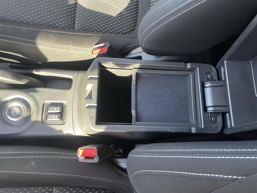 2016 Mitsubishi Outlander AWC 4dr SE, available for sale in Stratford, Connecticut | Wiz Leasing Inc. Stratford, Connecticut 2016 Mitsubishi Outlander AWC 4dr SE, available for sale in Stratford, Connecticut | Wiz Leasing Inc. Stratford, Connecticut