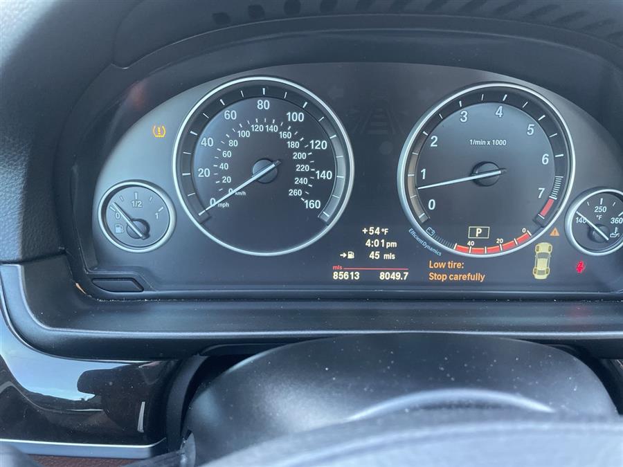 2012 BMW 5 Series 4dr Sdn 535i xDrive AWD, available for sale in Stratford, Connecticut | Wiz Leasing Inc. Stratford, Connecticut 2012 BMW 5 Series 4dr Sdn 535i xDrive AWD, available for sale in Stratford, Connecticut | Wiz Leasing Inc. Stratford, Connecticut