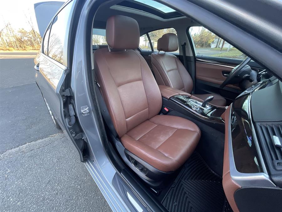 2012 BMW 5 Series 4dr Sdn 535i xDrive AWD, available for sale in Stratford, Connecticut | Wiz Leasing Inc. Stratford, Connecticut 2012 BMW 5 Series 4dr Sdn 535i xDrive AWD, available for sale in Stratford, Connecticut | Wiz Leasing Inc. Stratford, Connecticut