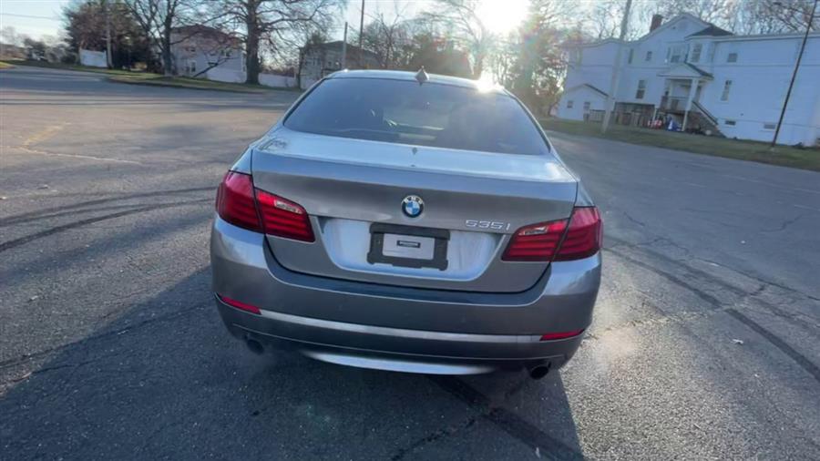 2012 BMW 5 Series 4dr Sdn 535i xDrive AWD, available for sale in Stratford, Connecticut | Wiz Leasing Inc. Stratford, Connecticut 2012 BMW 5 Series 4dr Sdn 535i xDrive AWD, available for sale in Stratford, Connecticut | Wiz Leasing Inc. Stratford, Connecticut