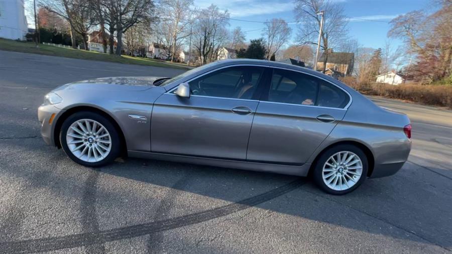 2012 BMW 5 Series 4dr Sdn 535i xDrive AWD, available for sale in Stratford, Connecticut | Wiz Leasing Inc. Stratford, Connecticut 2012 BMW 5 Series 4dr Sdn 535i xDrive AWD, available for sale in Stratford, Connecticut | Wiz Leasing Inc. Stratford, Connecticut